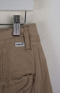 VINTAGE LEVI'S STRAUSS & CO. CARGO SHORTS W31