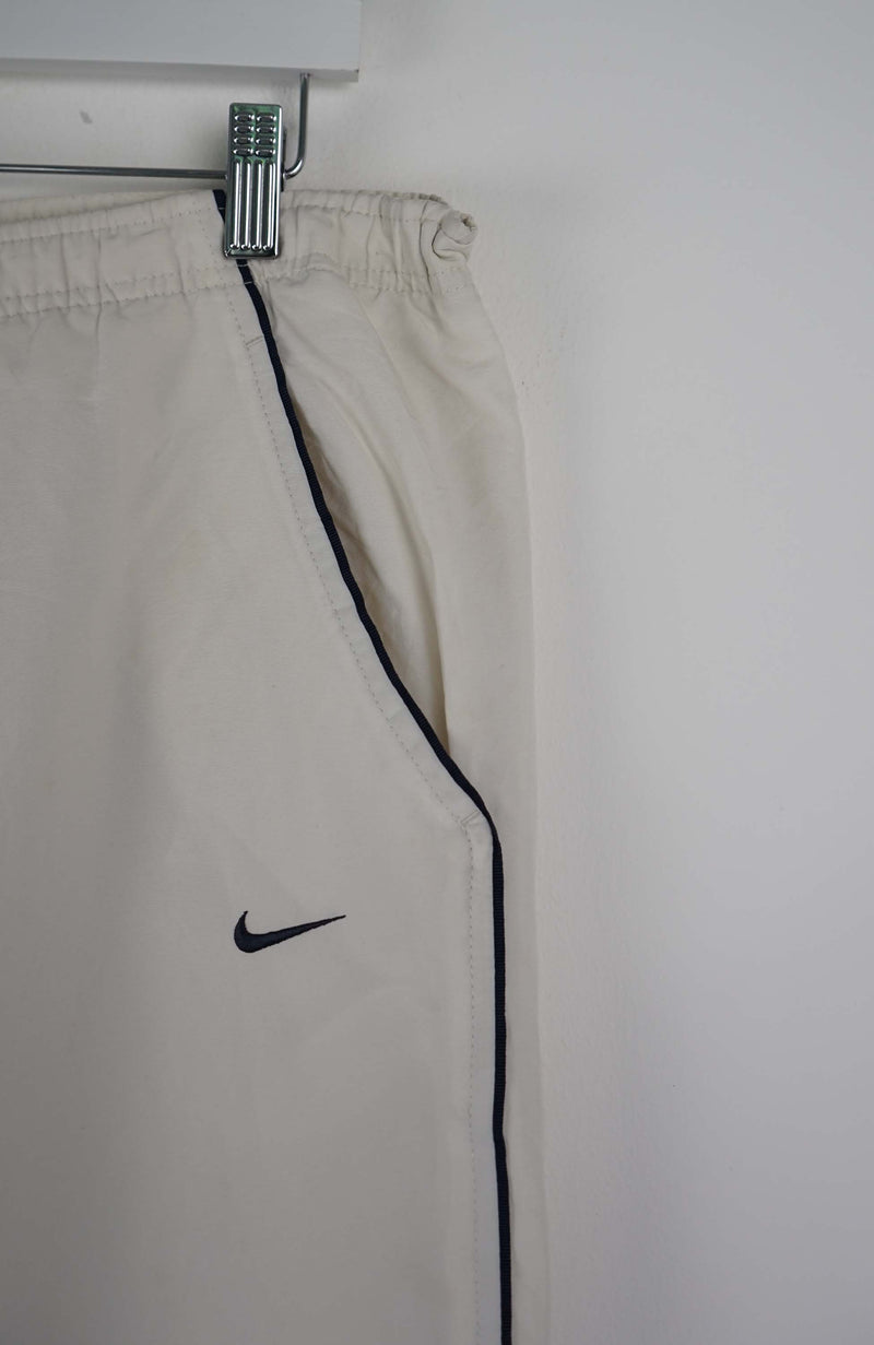 VINTAGE NIKE TRACK PANTS (L)