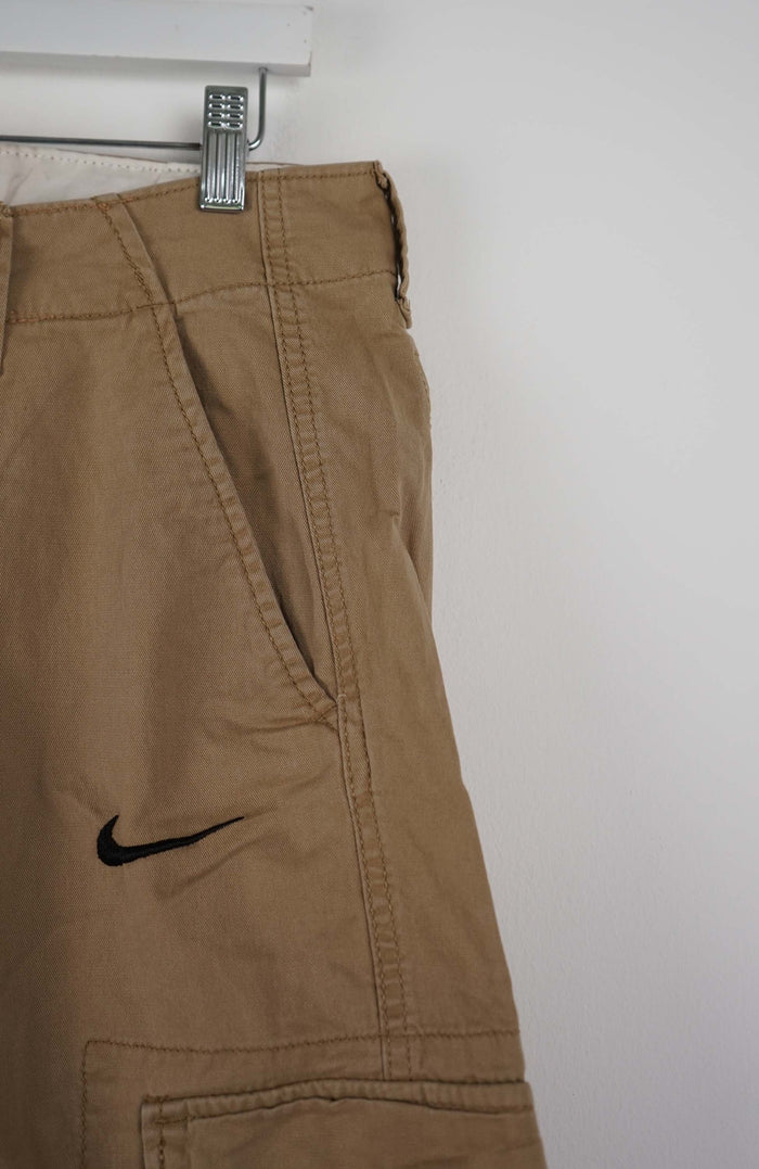 VINTAGE REWORK CARGO SHORTS W33