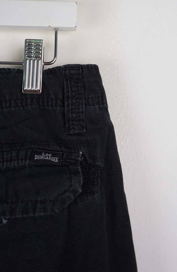 VINTAGE LEE DUNGAREES CARGO SHORTS W38