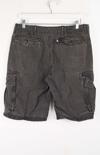 VINTAGE LEVI STRAUSS CARGO SHORTS W33