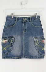 VINTAGE Y2K DENIM SKIRT (SIZE 8)