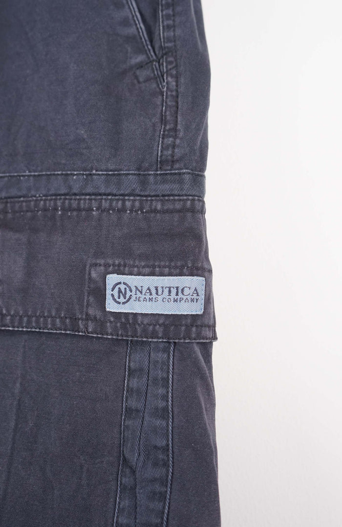 VINTAGE NAUTICA SHORTS W38
