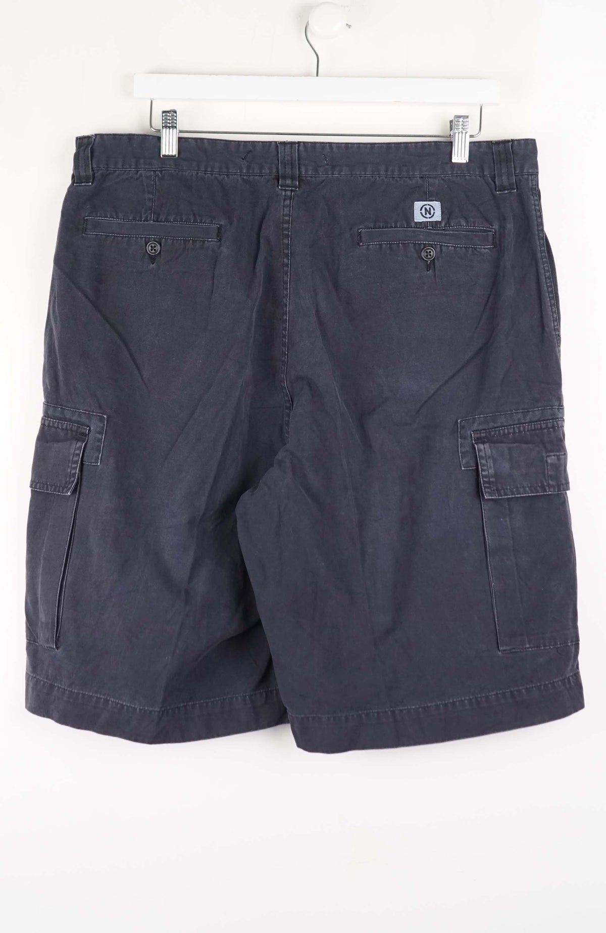 VINTAGE NAUTICA SHORTS W38