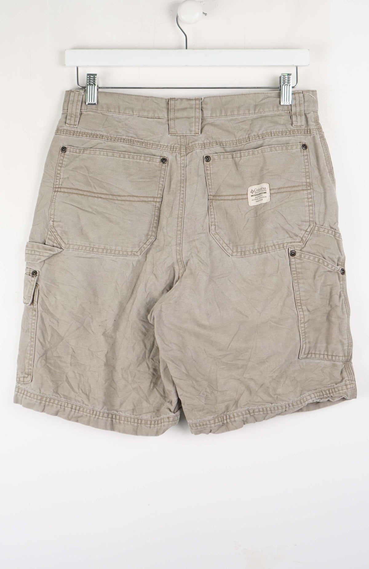 VINTAGE COLUMBIA CARGO SHORTS W31