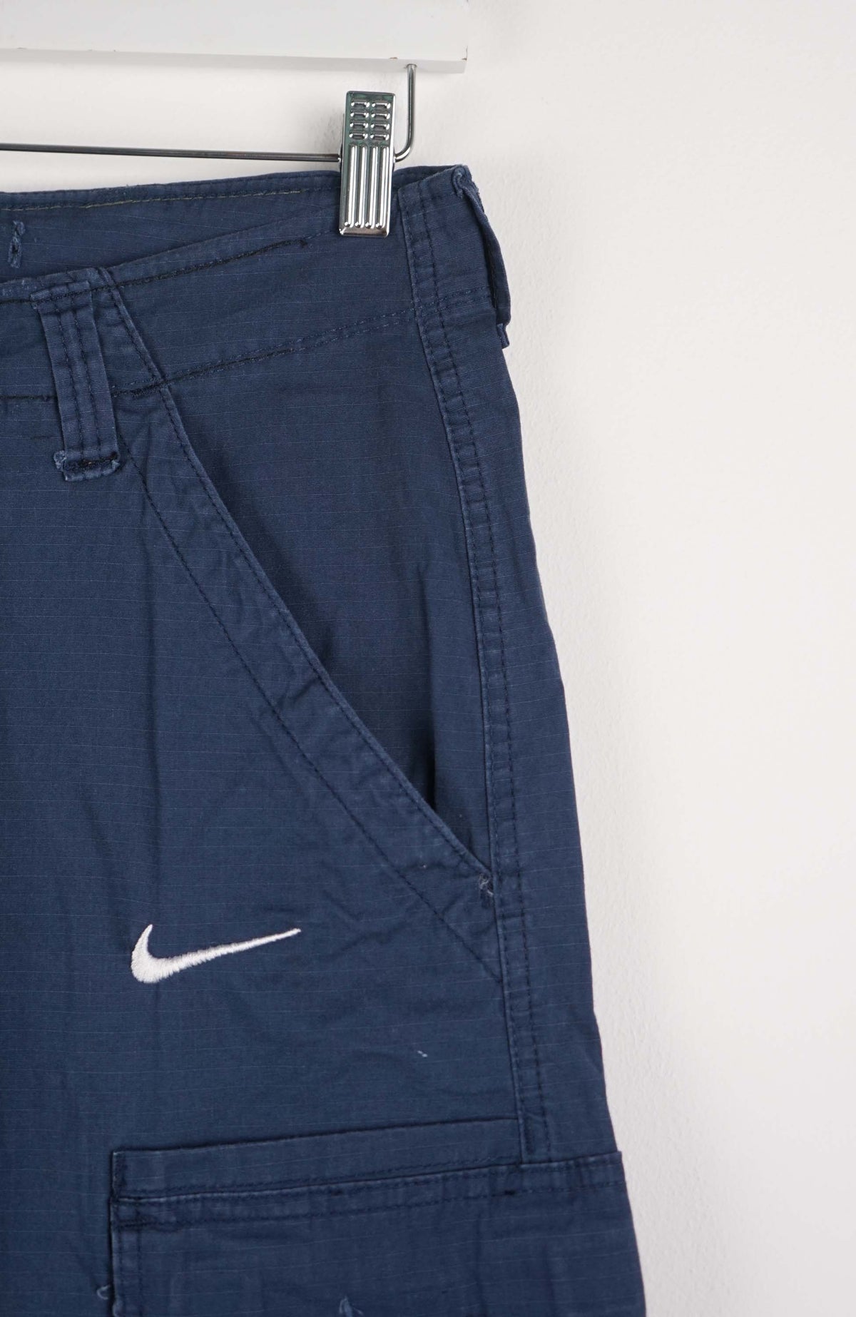 VINTAGE REWORK CARGO SHORTS W30