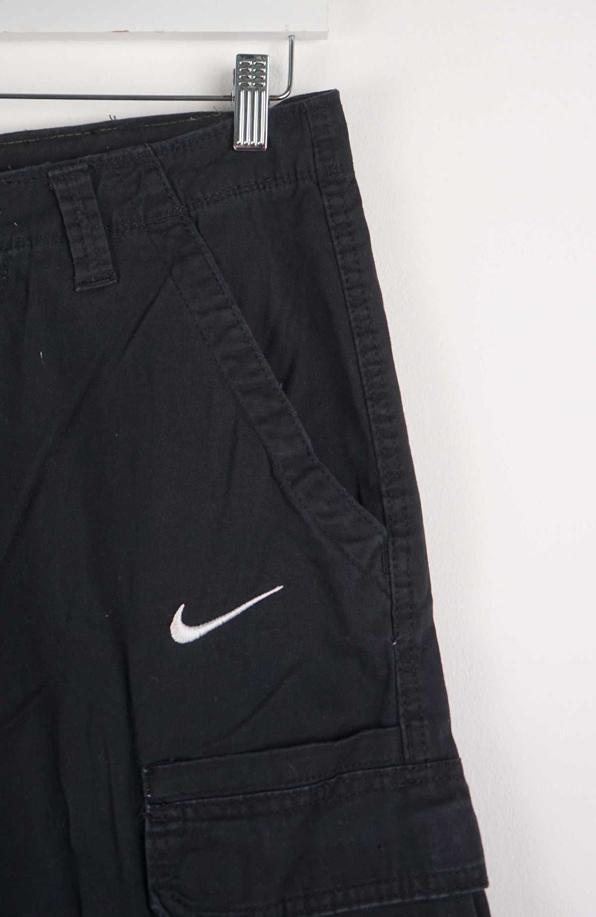 VINTAGE REWORK CARGO SHORTS W30