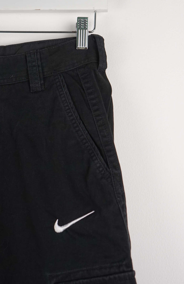 VINTAGE REWORK CARGO SHORTS W27