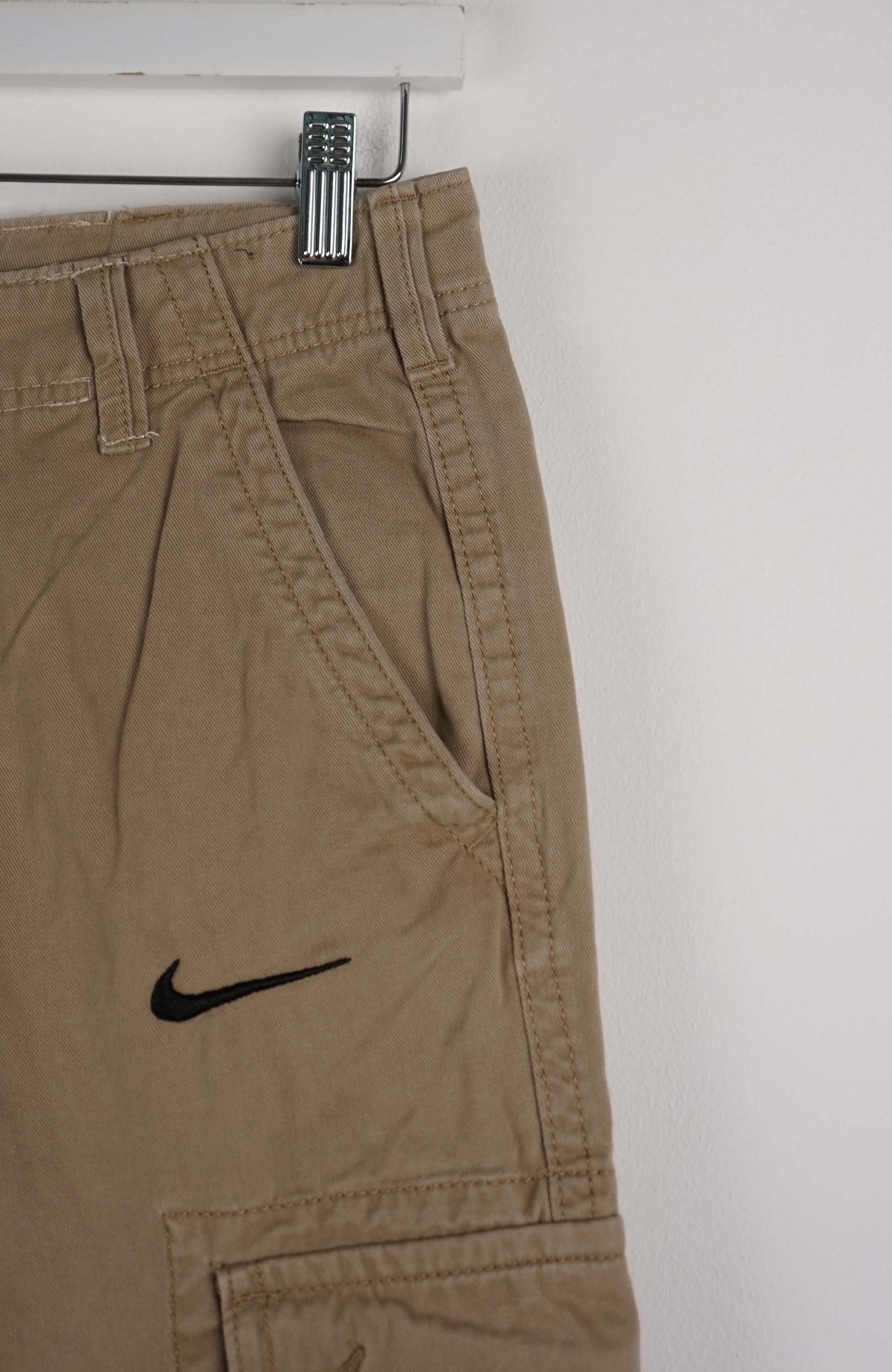 VINTAGE REWORK CARGO SHORTS W29