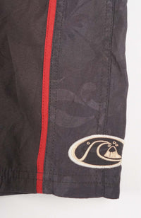 VINTAGE QUIKSILVER ACTIVE SHORTS W40