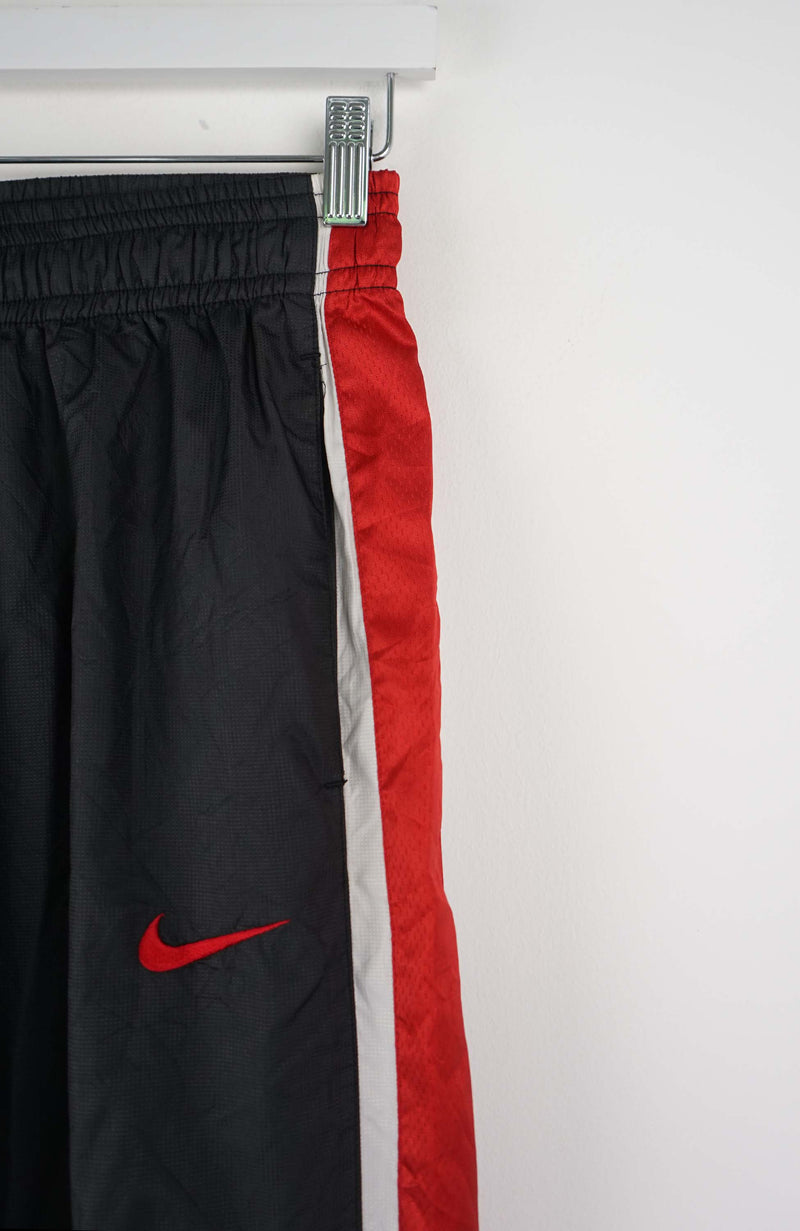 VINTAGE NIKE TRACK PANTS (S)