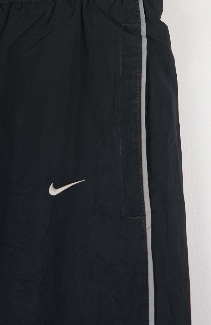 VINTAGE NIKE TRACK PANTS (L)