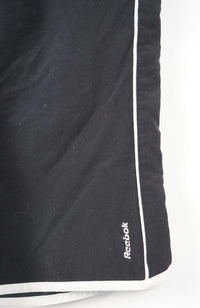 VINTAGE REEBOK 3/4 TRACK PANT SHORTS (M)