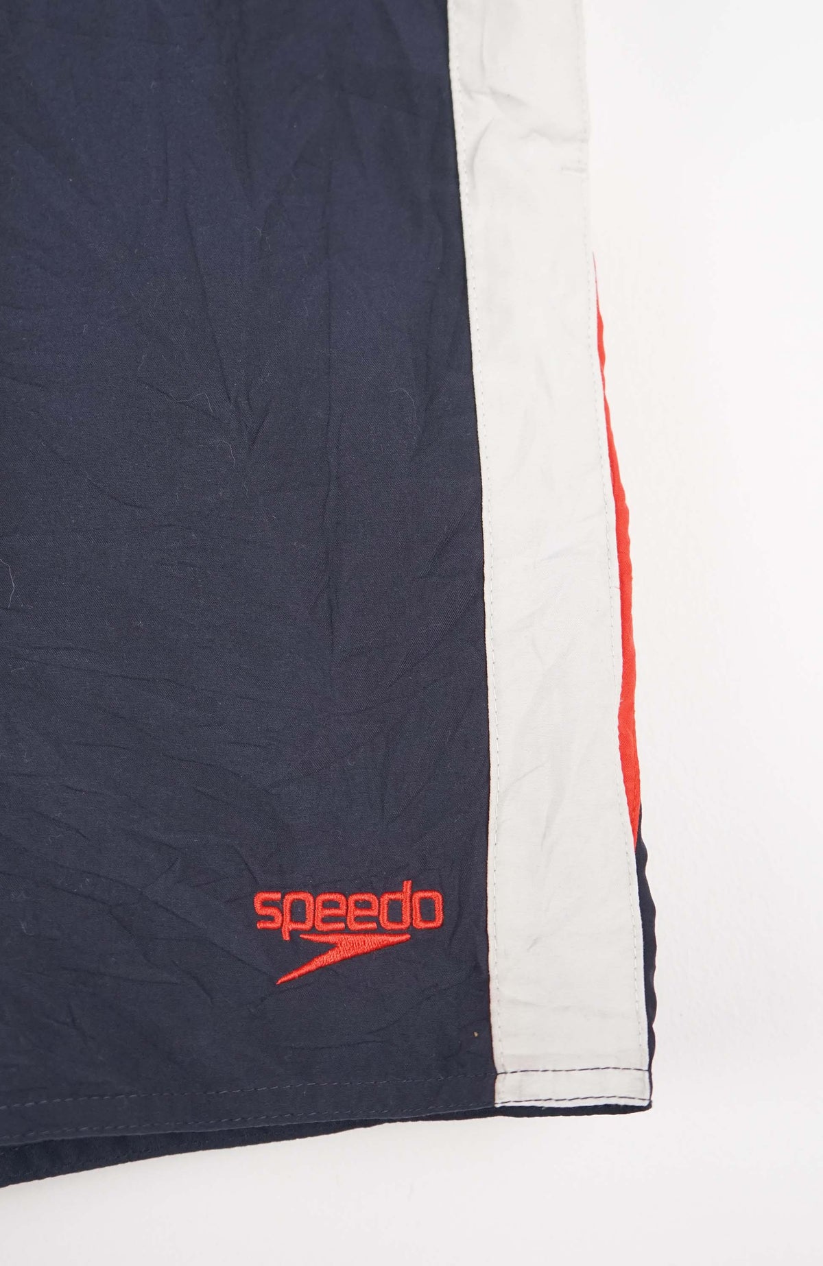 VINTAGE SPEEDO ACTIVE SHORTS W34