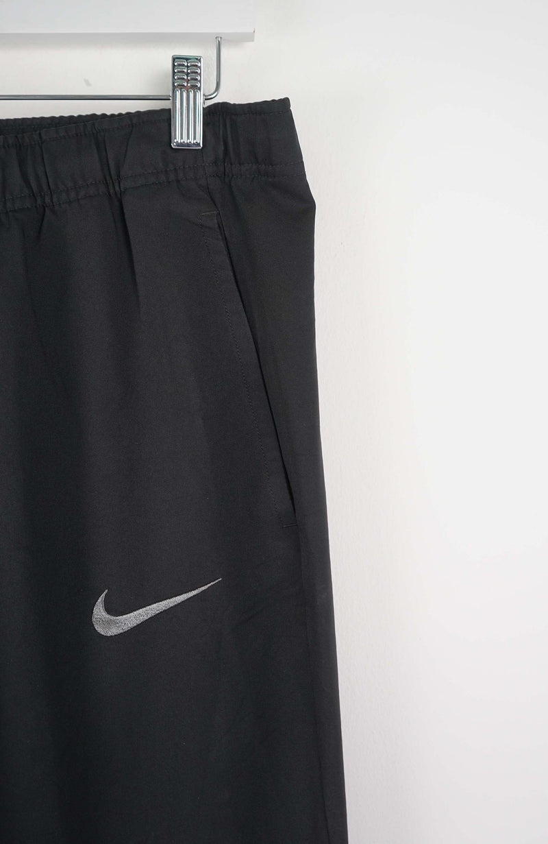 VINTAGE NIKE TRACK PANTS (L)