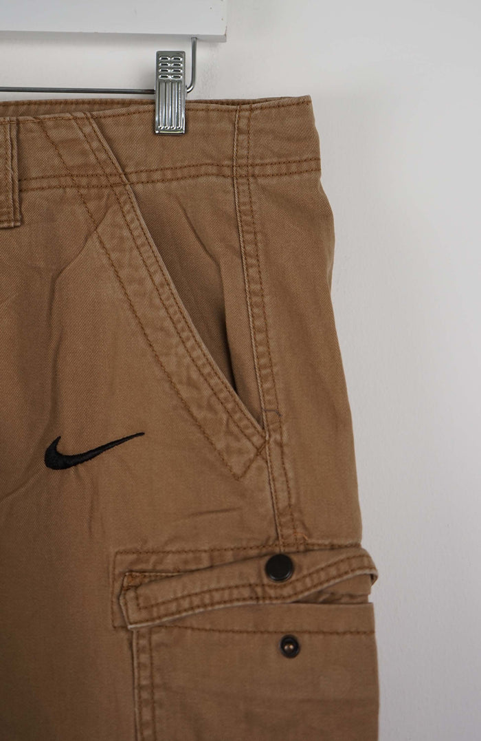 VINTAGE REWORK CARGO SHORTS W38