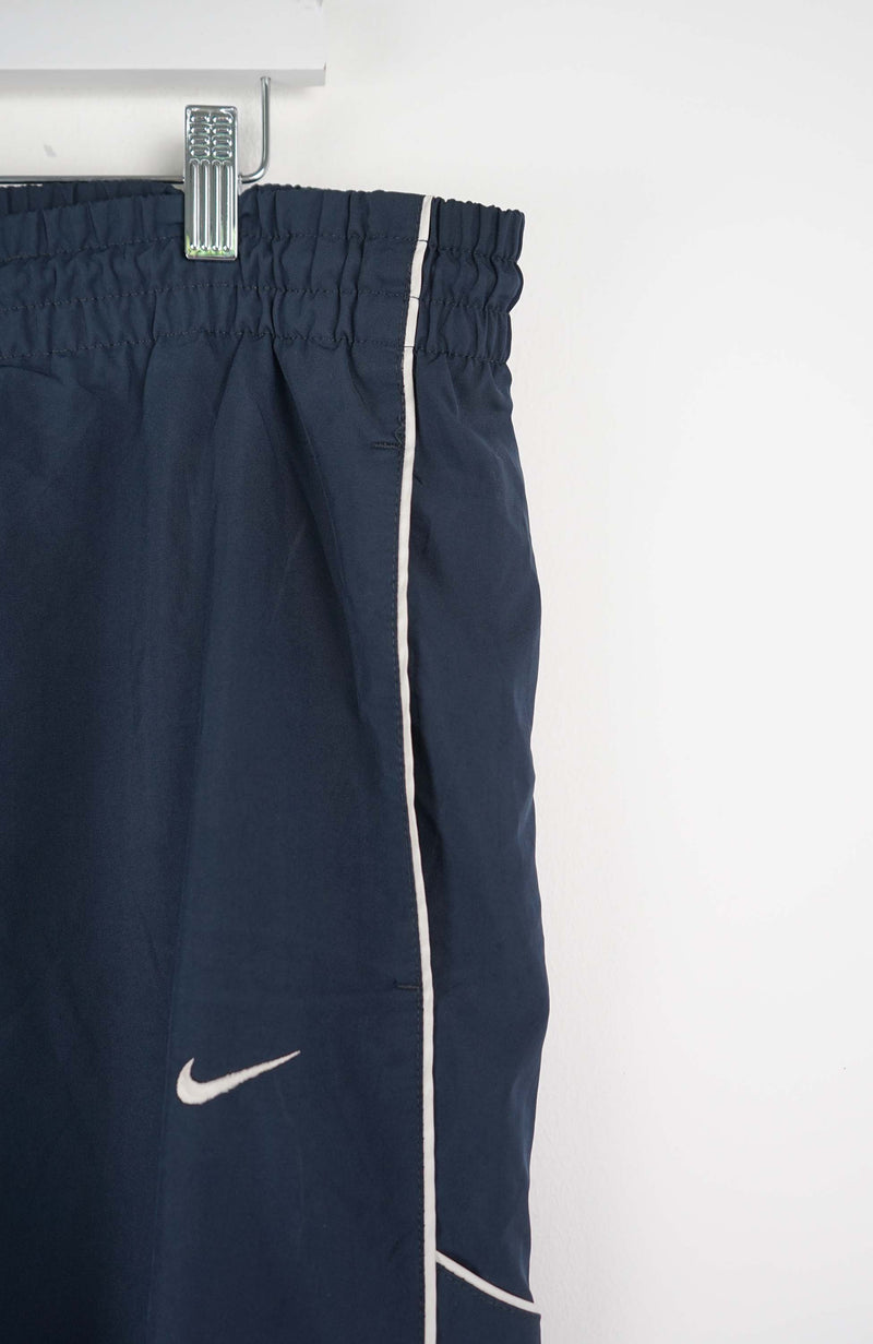 VINTAGE NIKE TRACK PANTS (XXL)