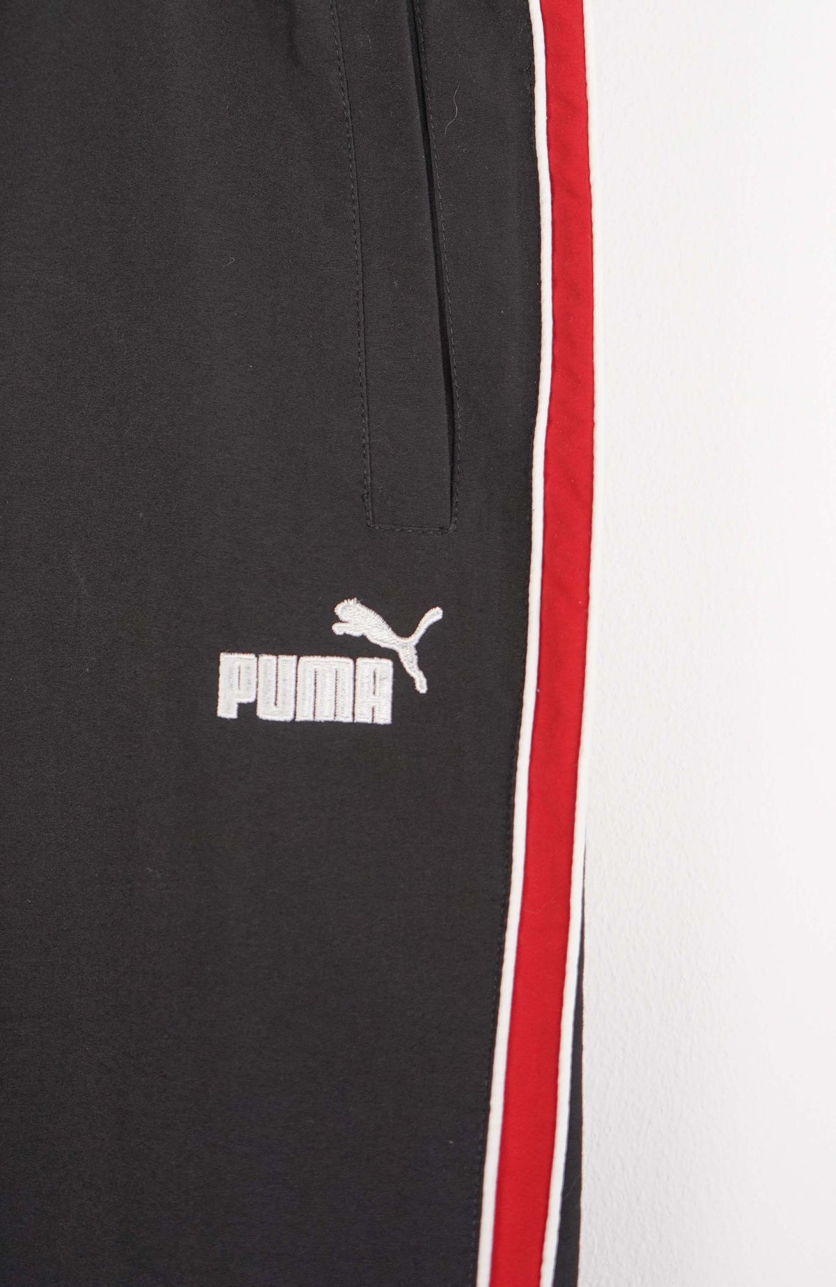 VINTAGE PUMA TRACK PANTS (XXL)