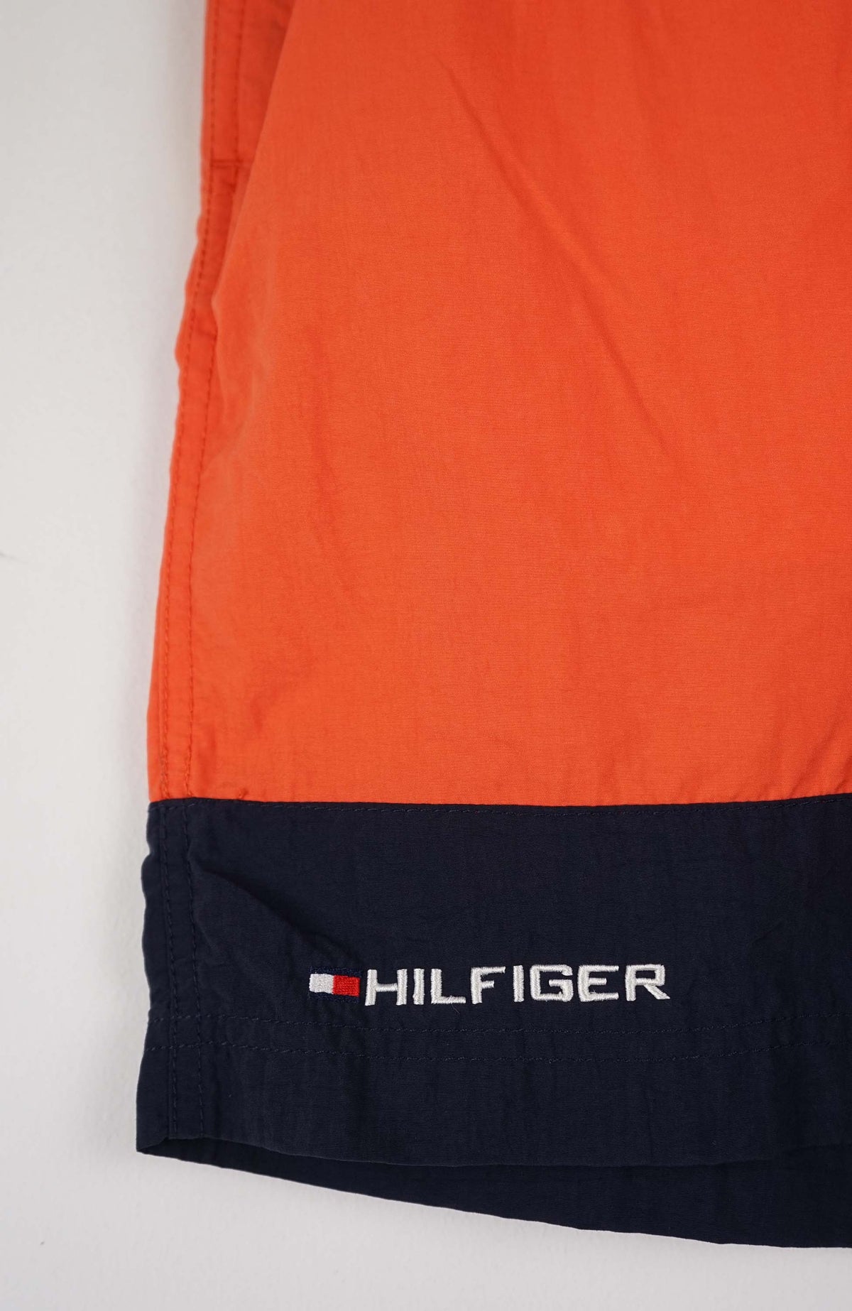 VINTAGE TOMMY HILFIGER ACTIVE SHORTS W26