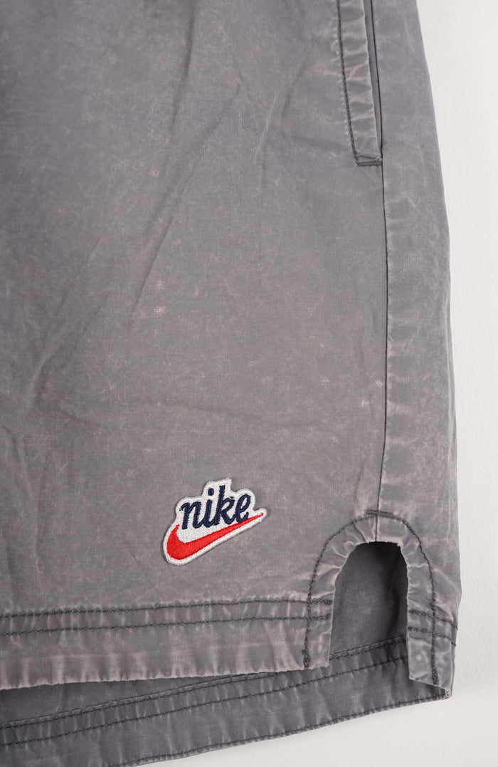 VINTAGE NIKE ACTIVE SHORTS W30