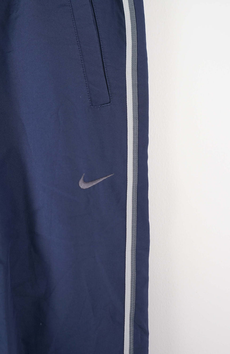 VINTAGE NIKE TRACK PANTS (M)