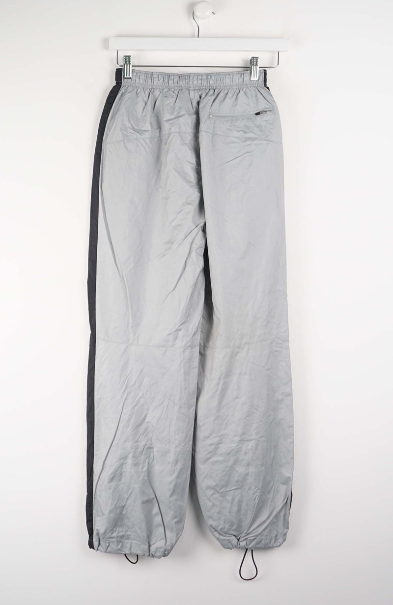 VINTAGE NIKE TRACK PANTS (XS)