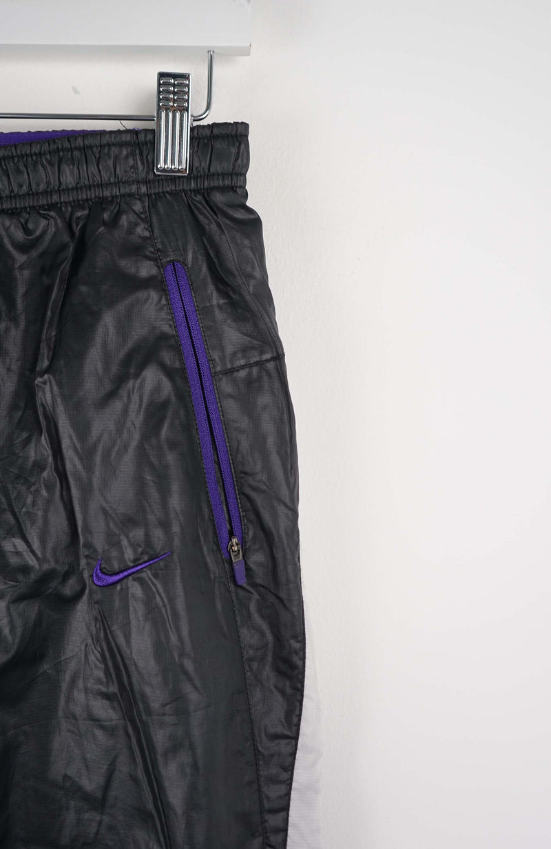 VINTAGE NIKE TRACK PANTS (XS)