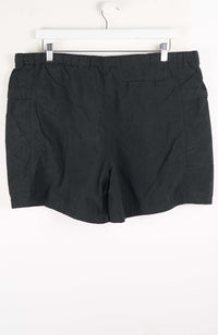 VINTAGE MARLBORO ACTIVE SHORTS W38