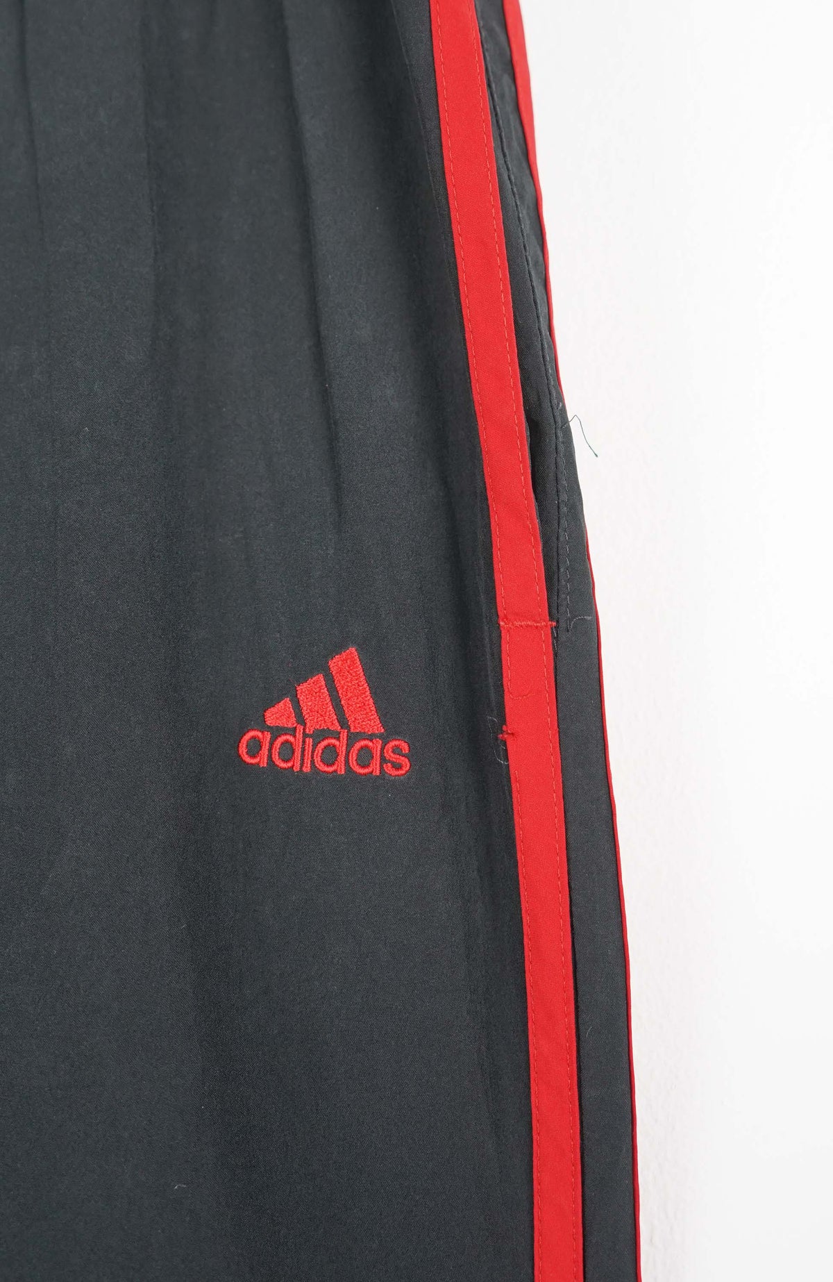 VINTAGE ADIDAS TRACK PANTS (XL)