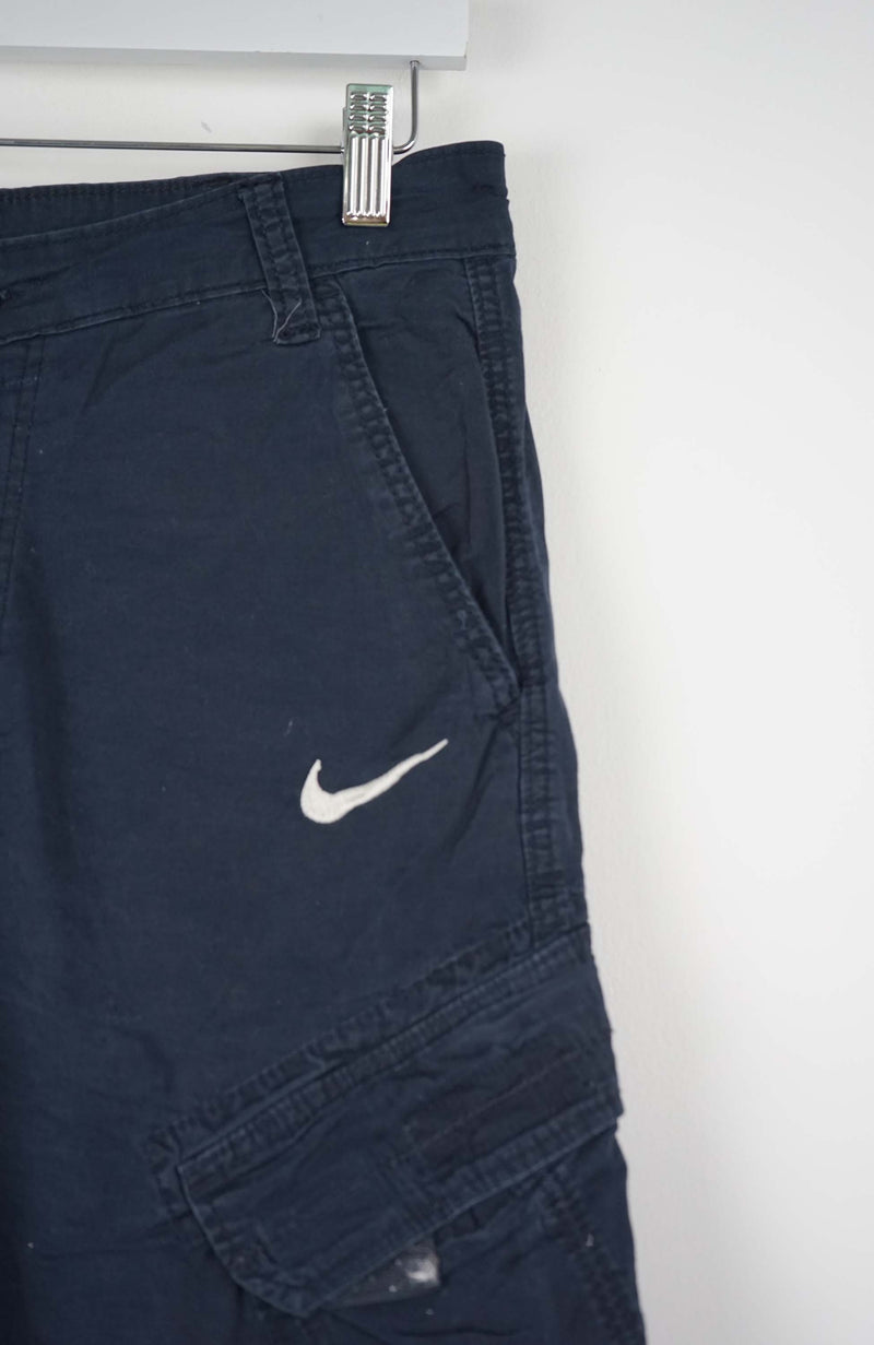 VINTAGE REWORK CARGO SHORTS W30
