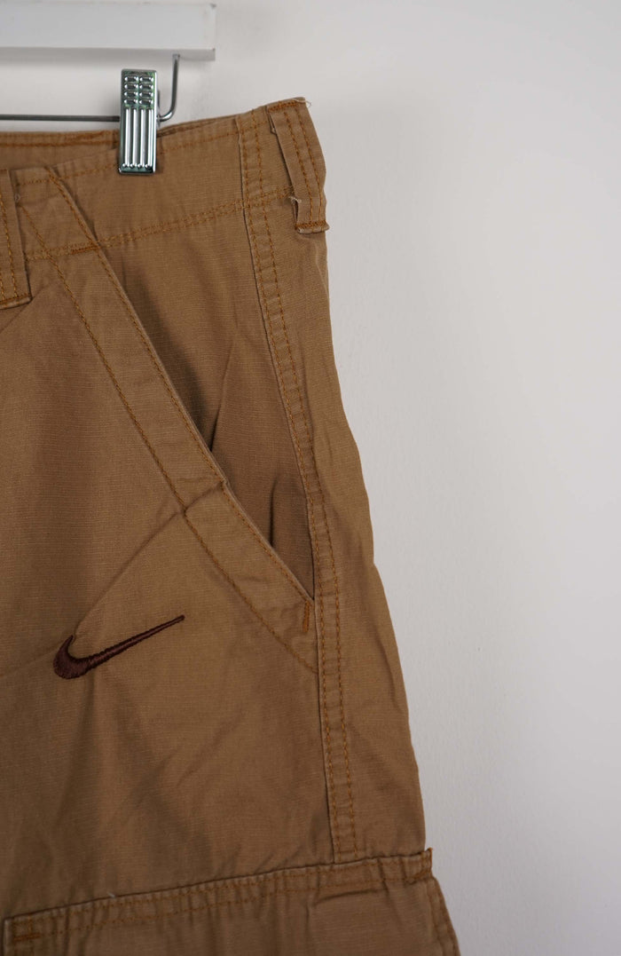 VINTAGE REWORK CARGO SHORTS W36