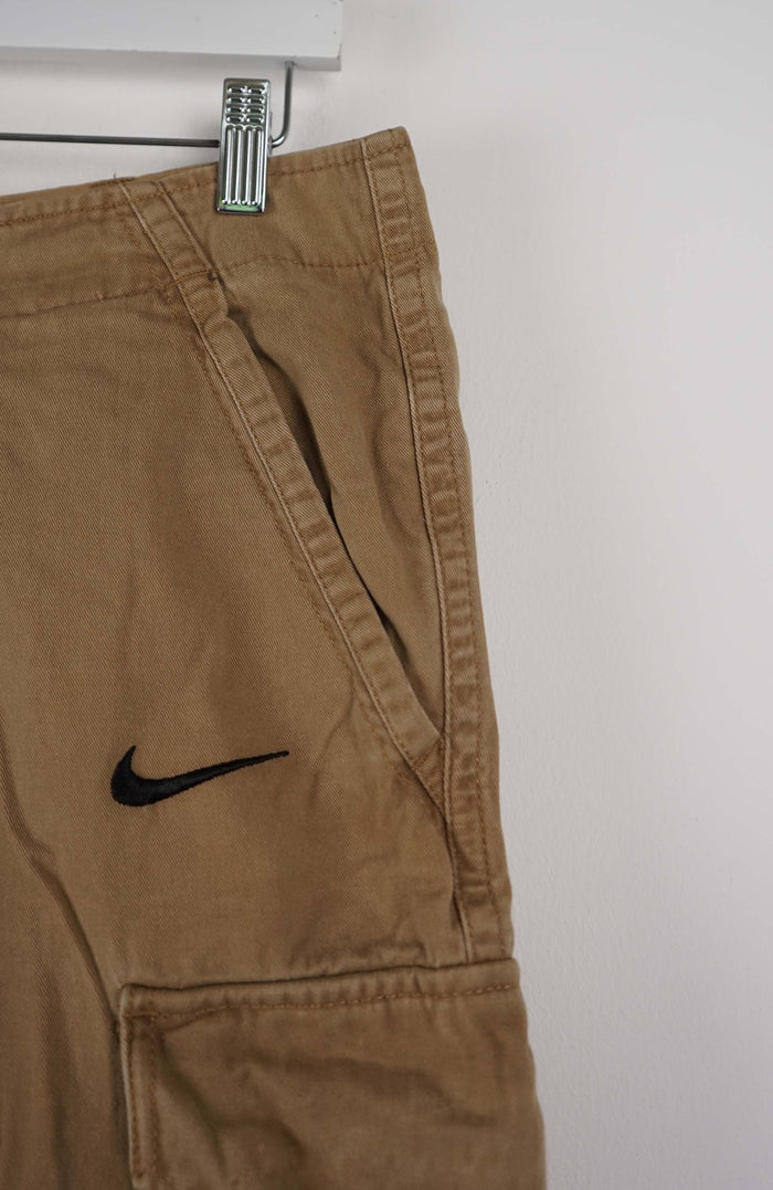 VINTAGE REWORK CARGO SHORTS W32