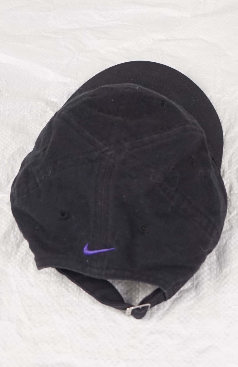 VINTAGE NIKE WASHINGTON HAT