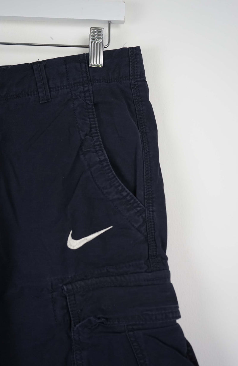 VINTAGE REWORK CARGO SHORTS W30