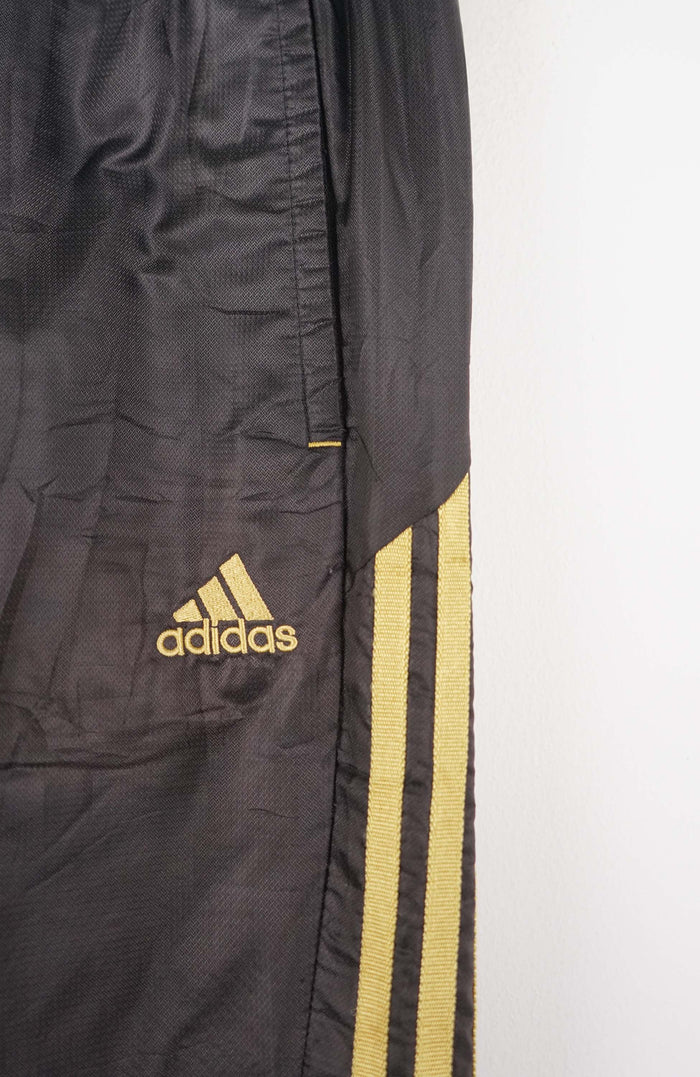 VINTAGE ADIDAS TRACK PANTS (M)