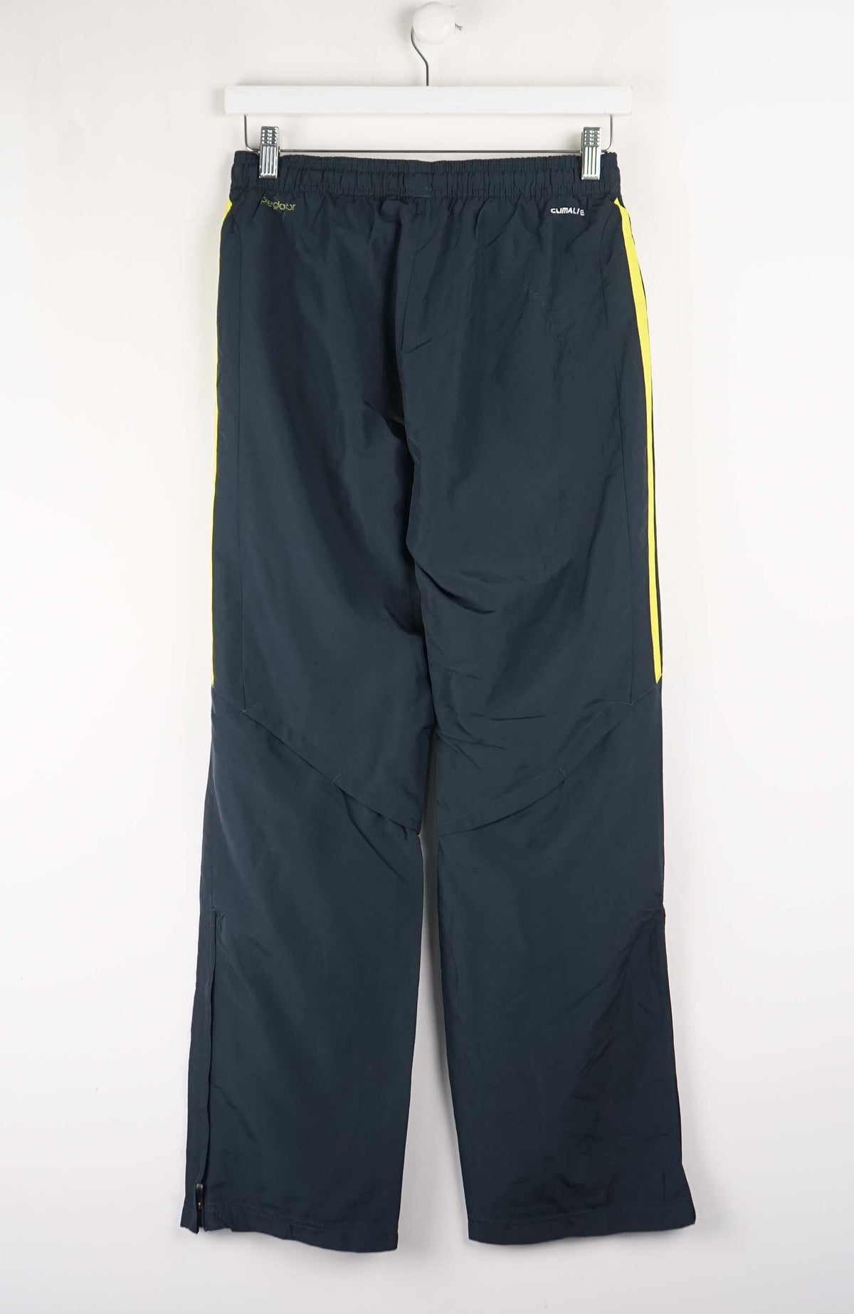 VINTAGE ADIDAS TRACK PANTS (S)