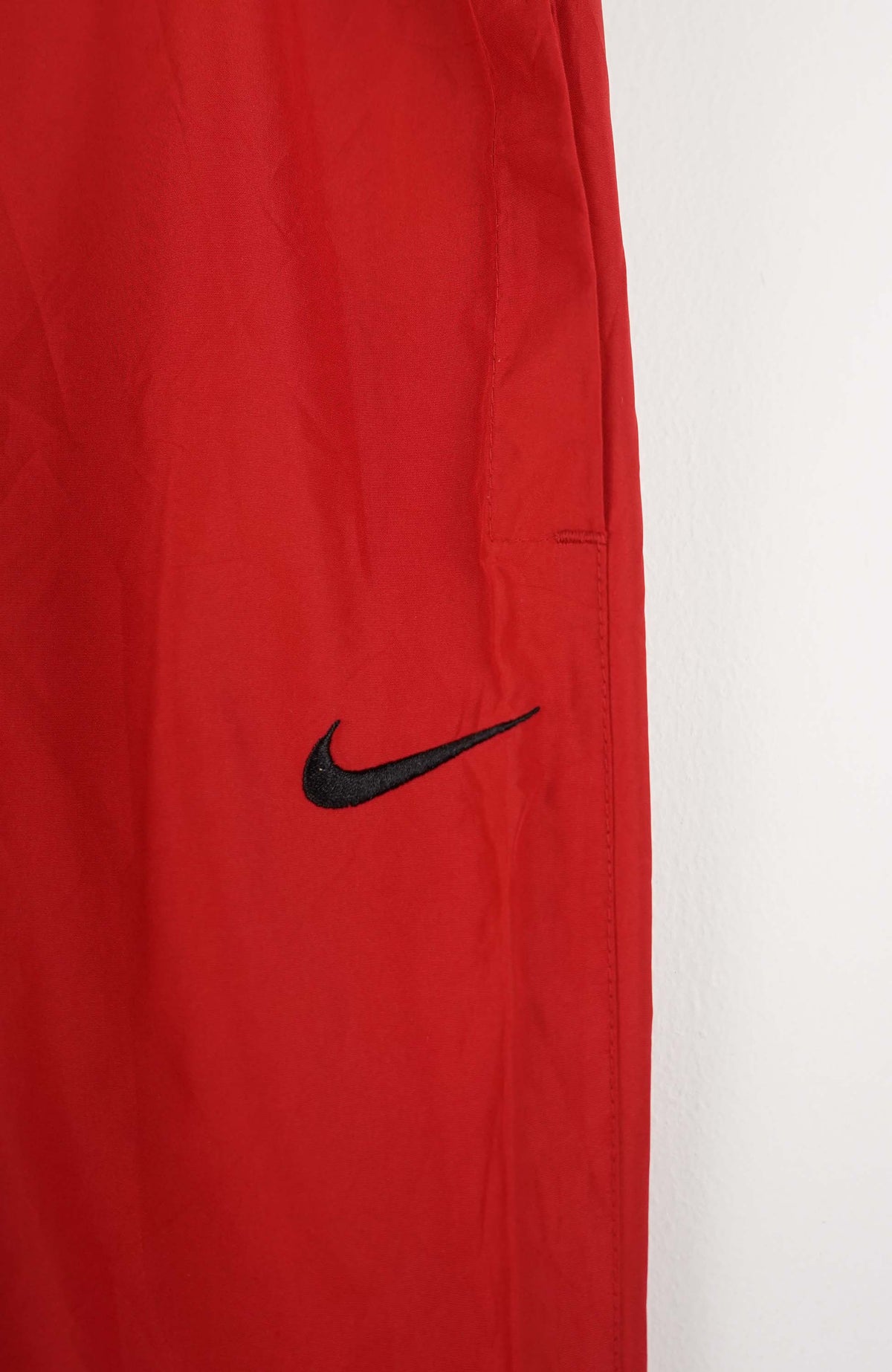 VINTAGE NIKE TRACK PANTS (L)