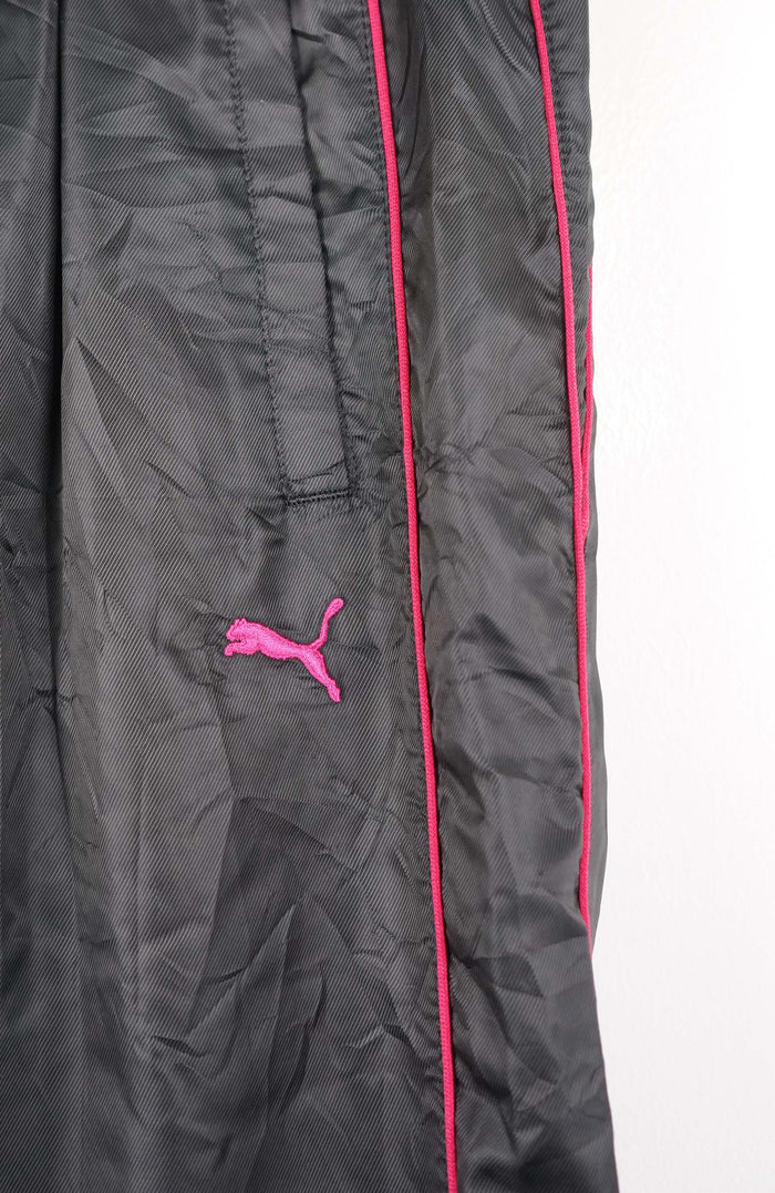 VINTAGE PUMA TRACK PANTS (XS)
