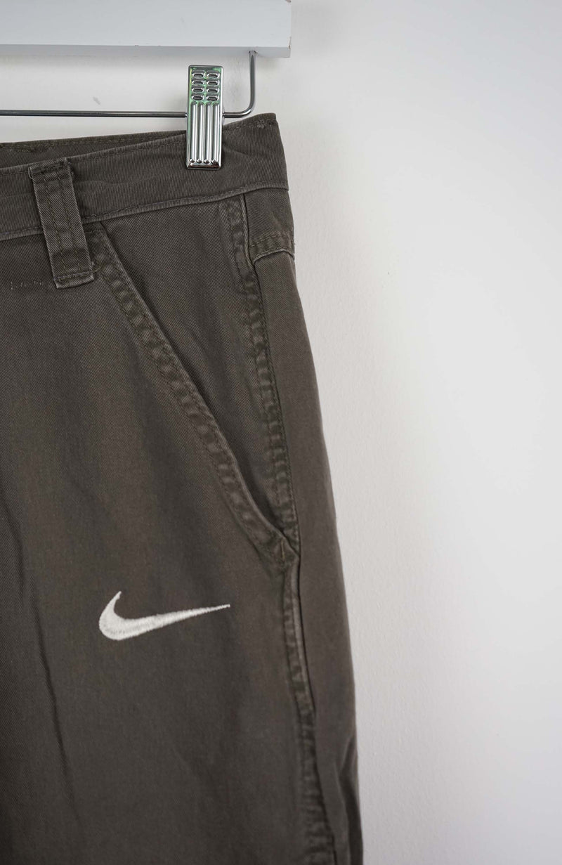 VINTAGE REWORK CARGO SHORTS W28