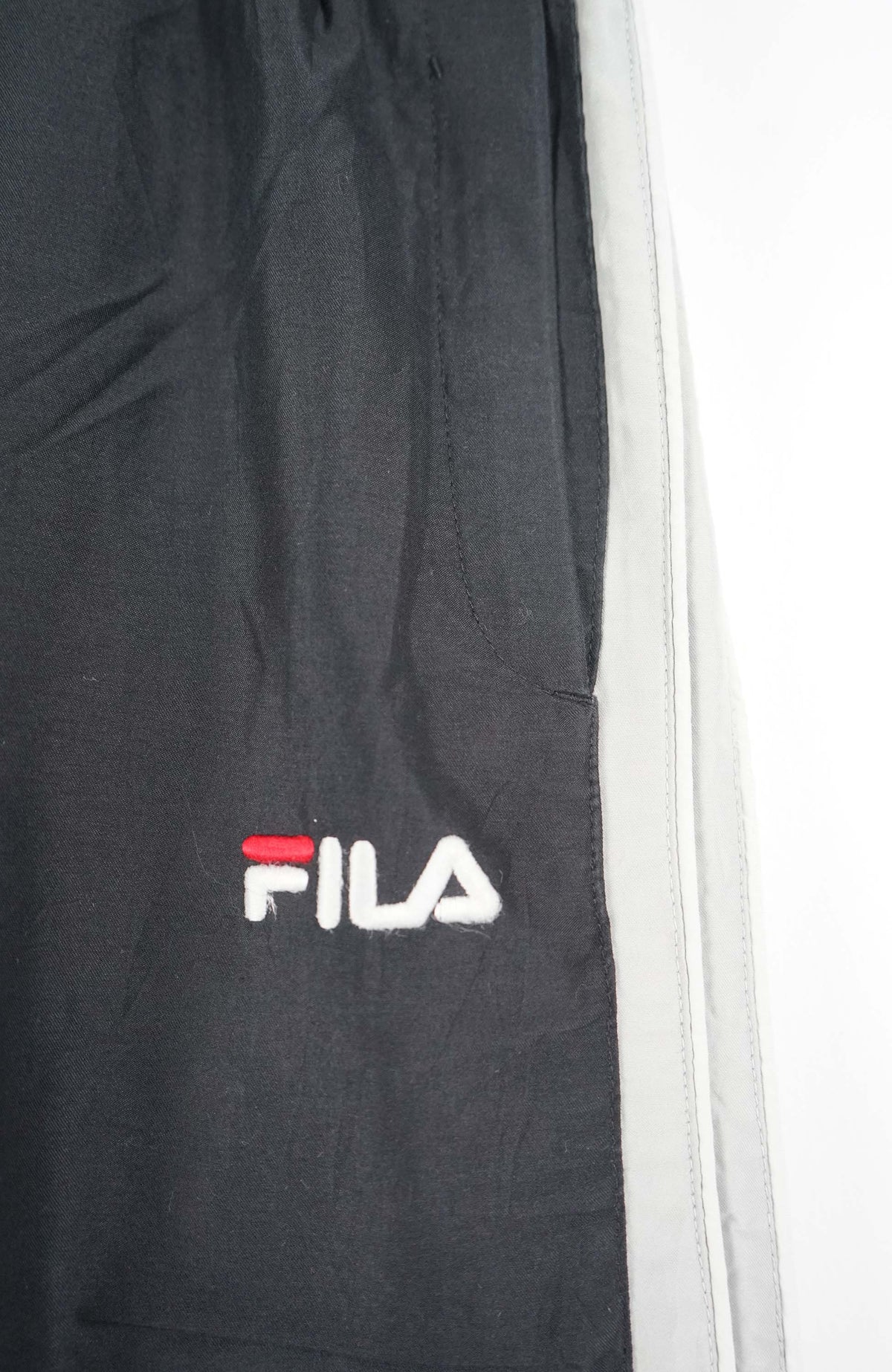 VINTAGE FILA TRACK PANTS (XXL)
