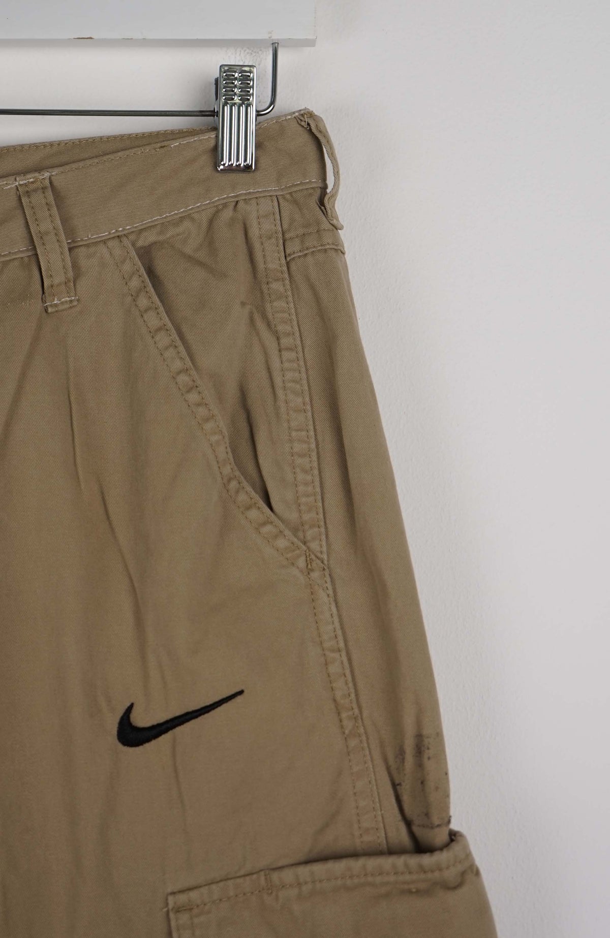 VINTAGE REWORK CARGO SHORTS W30