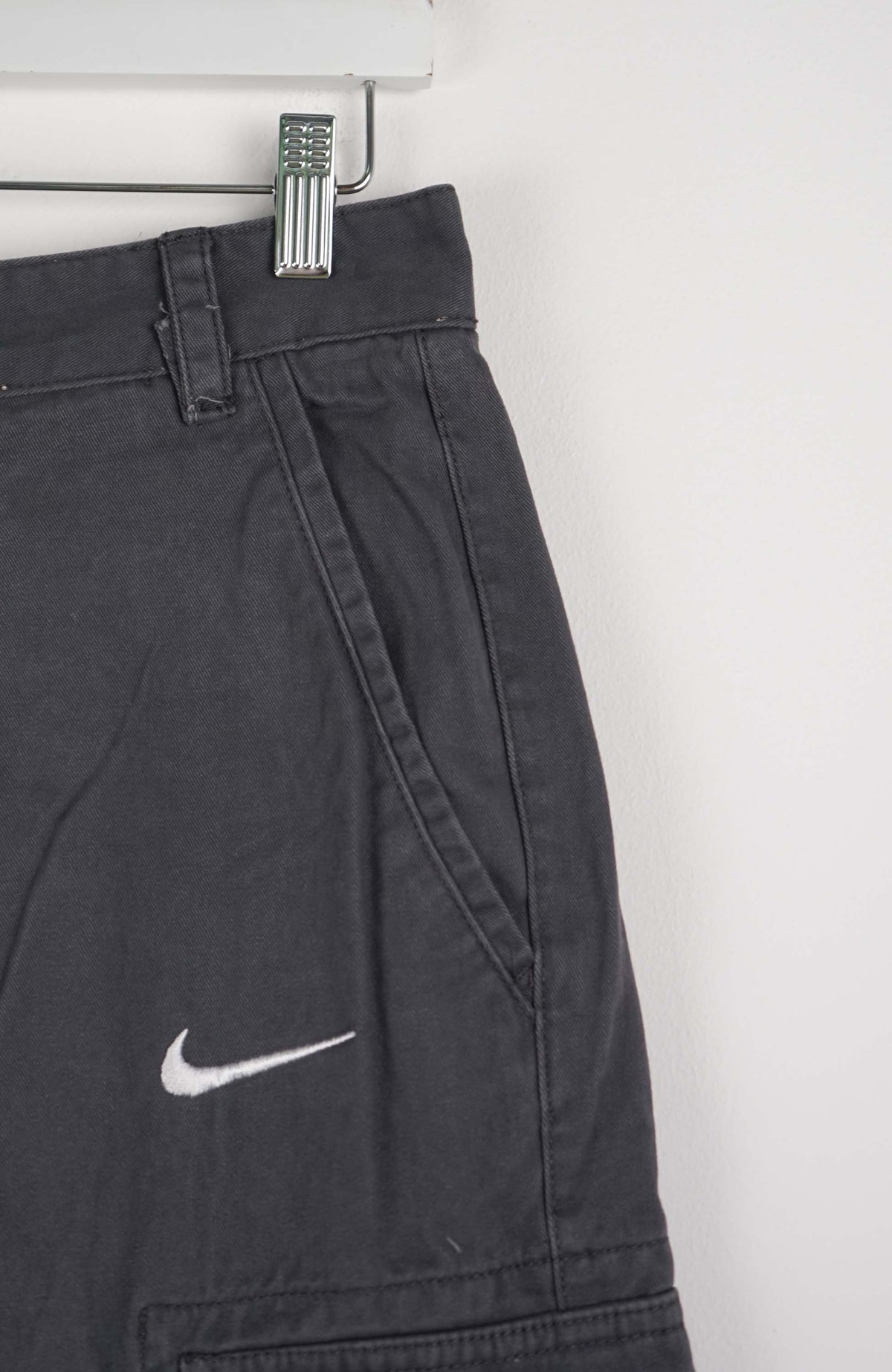 VINTAGE REWORK CARGO SHORTS W31