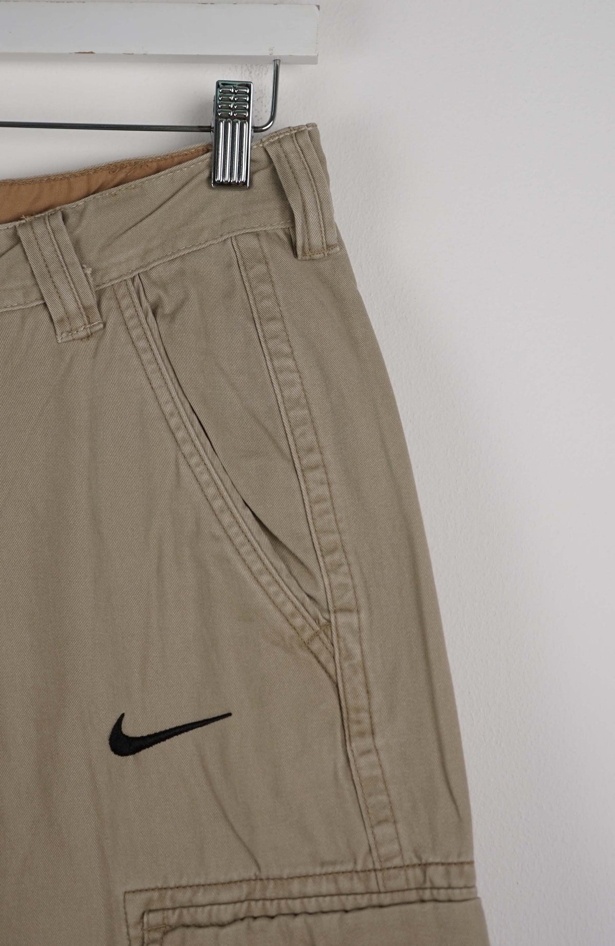 VINTAGE REWORK CARGO SHORTS W30