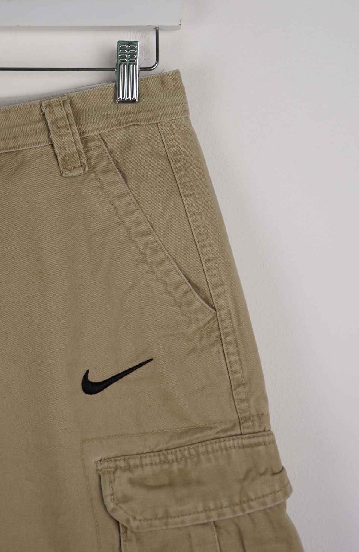 VINTAGE REWORK CARGO SHORTS W30