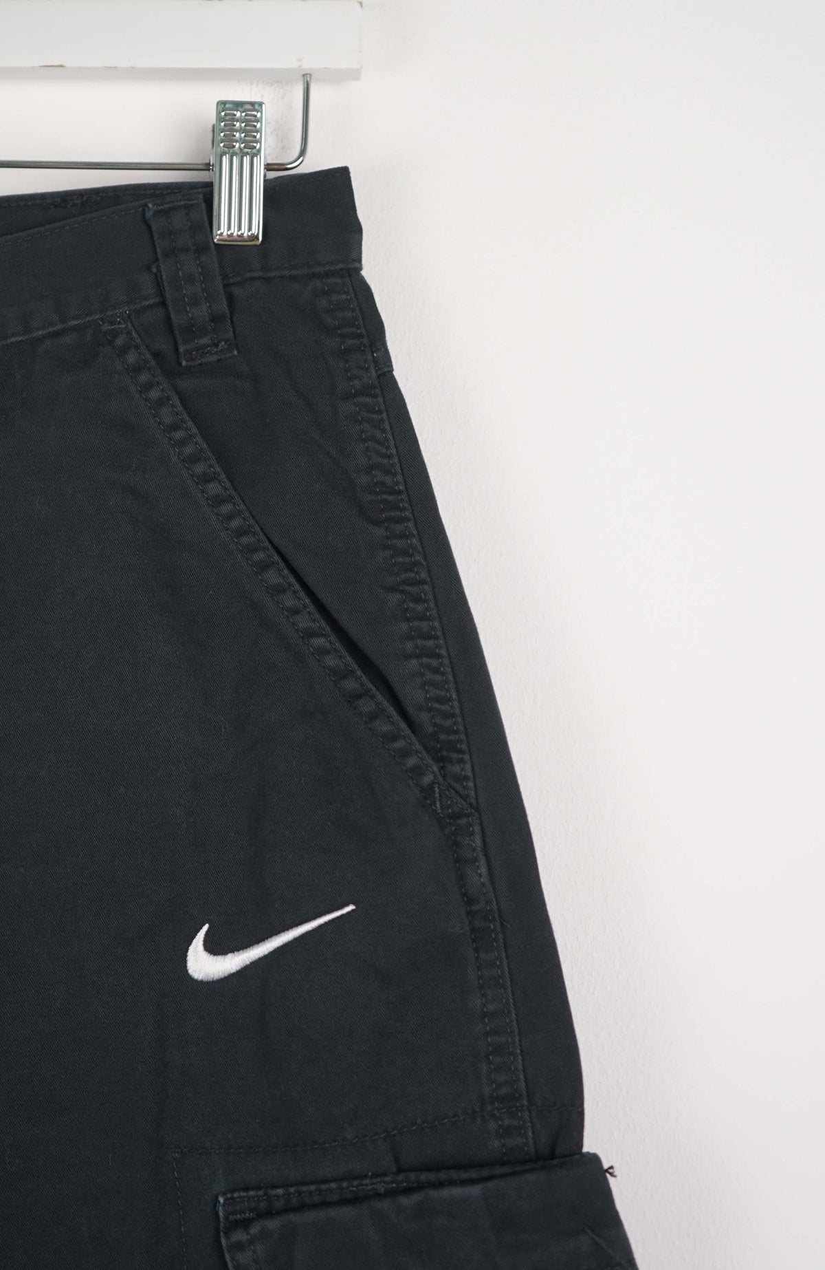 VINTAGE REWORK CARGO SHORTS W29