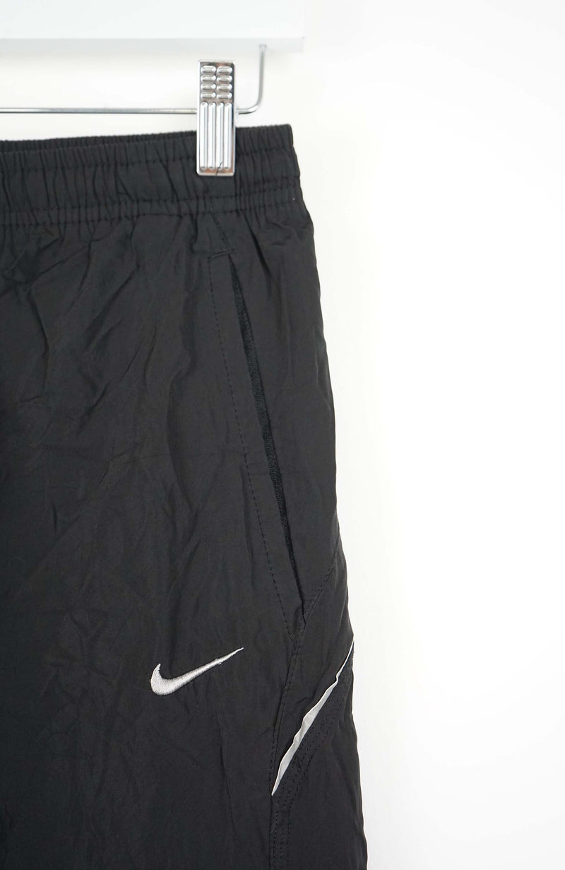 VINTAGE NIKE 3/4 TRACK PANTS (S)