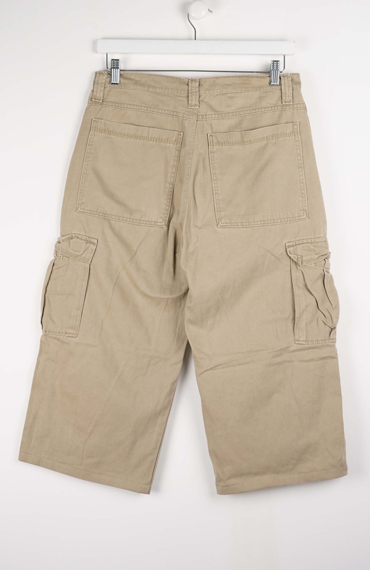 VINTAGE REWORK CARGO CAPRI SHORTS W32