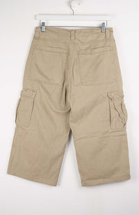 VINTAGE REWORK CARGO CAPRI SHORTS W32