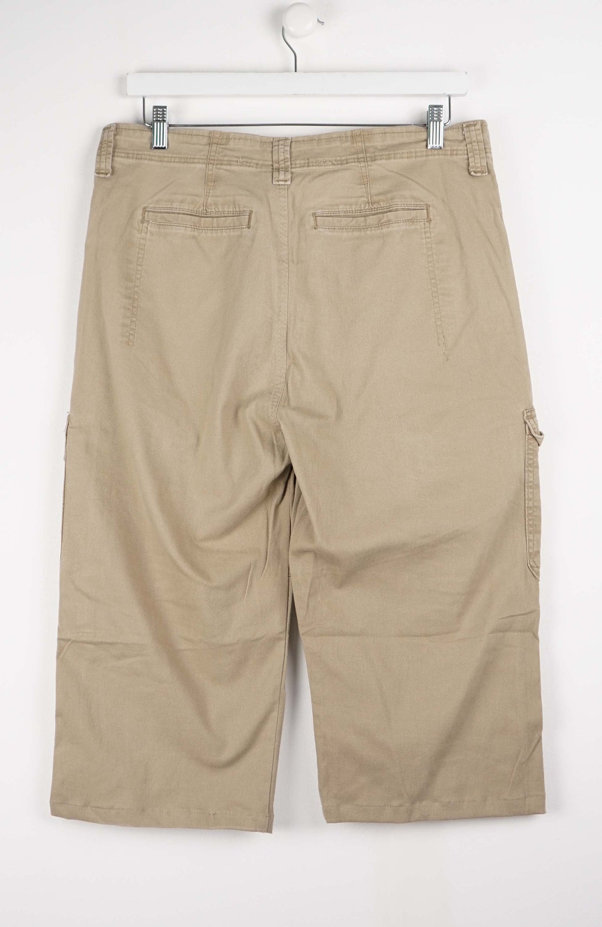 VINTAGE REWORK CARGO CAPRI SHORTS W36