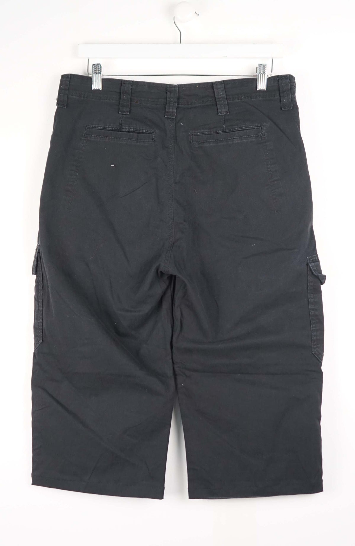 VINTAGE REWORK CARGO CAPRI SHORTS W35